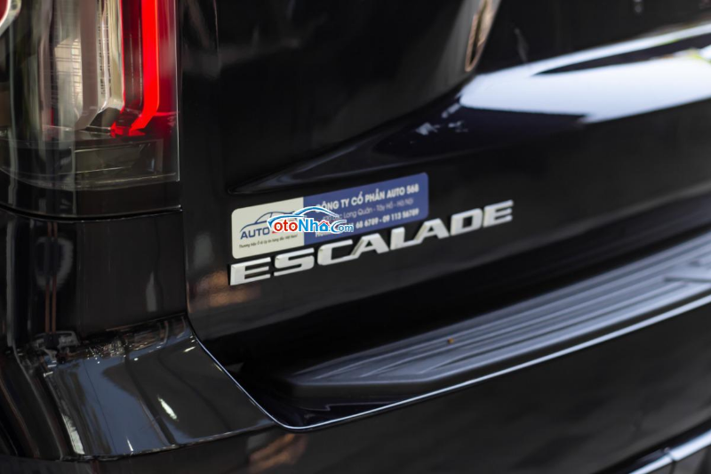 Ảnh của Cadillac Escalade ESV 2021