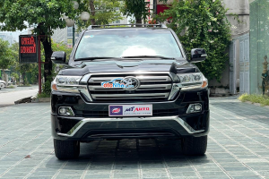 Ảnh của Toyota Land Cruiser V8 VX 5.7L Model 2016 nhập Mỹ