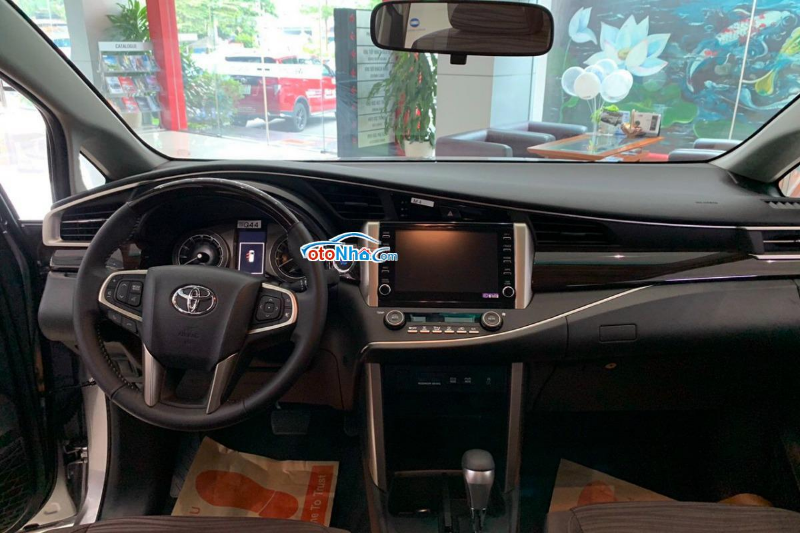 Picture of Toyota Innova G 2.0AT