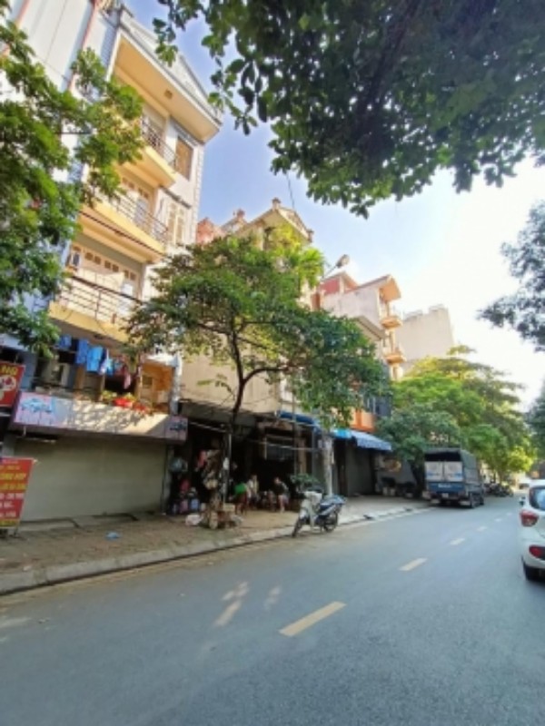 Ảnh của Bán nhà mặt phố Quang Trung Hà Đông 7 tỷ 8, 48.5m2. 5 tầng, mặt tiền 5m, ngõ rộng 7m, kinh doanh đỉnh
