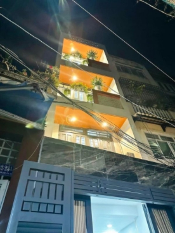 Ảnh của Bán nhà 1 Trệt 2 Lầu Sân Thượng giá 2tỉ840 ở hẽm 133 Gò Dầu, Quận Tân Phú