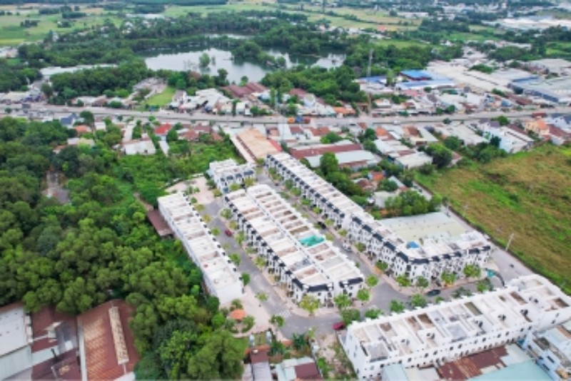 Ảnh của cần bán gấp nhà phố Phước Điền citizen TX Tân Uyên có sẵn sổ từng căn 60m2 chỉ từ 2.6 tỷ