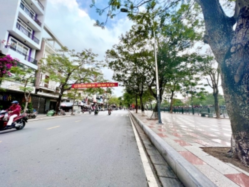 Ảnh của Bán nhà 2 tầng mặt tiền 9m vị trí đẹp mặt đường Nguyễn Đức Cảnh, Lê Chân, Hải Phòng