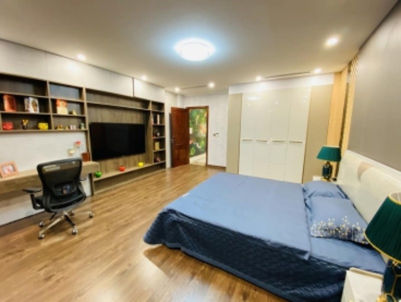 Ảnh của Bán Nhà Quận Thanh Xuân. Oto chánh, 7 chỗ vào nhà, 81m x7 tầng MT5,5m.