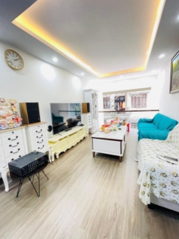 Ảnh của Bán nhà Láng quận Đống Đa 36m2 x 5T chỉ hơn 5 tỷ