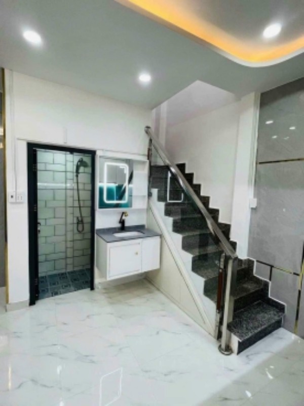 Ảnh của Chính chủ cần Bán nhà Tạ Quang Bửu, quận 8 nhà mới siêu rẻ chỉ hơn 2 tỷ