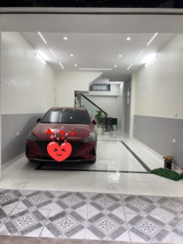 Ảnh của Cần tiền muốn bán nhà ở phú diễn oto vào nhà dt50m, nhà 5 tầng, mặt tiền là 7.3m giá thương lượng