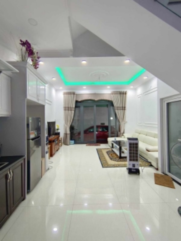 Picture of CHỦ GẤP BÁN NHÀ MỚI QUẬN 10 - 50M2 - 4 TẦNG GIÁ CHỈ NHỈNH 6 TỶ - CHỦ TẶNG TOÀN BỘ NỘI THẤT CAO CẤP.