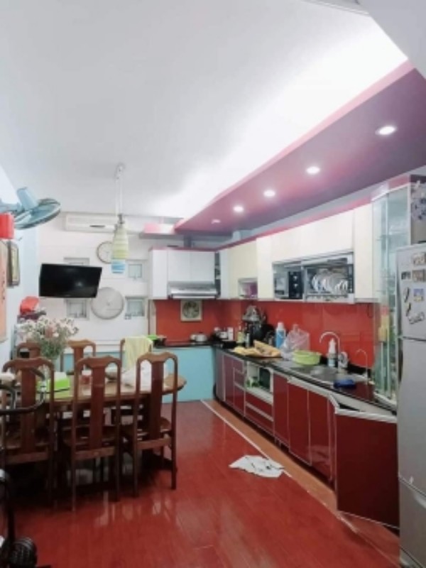 Picture of Bán Nhà Thái Thịnh, Ngõ Thông, Rộng, Thoáng. Cách phố 10m, Ô Tô 7 Chỗ vào Nhà. 57m2, 14,5 Tỷ