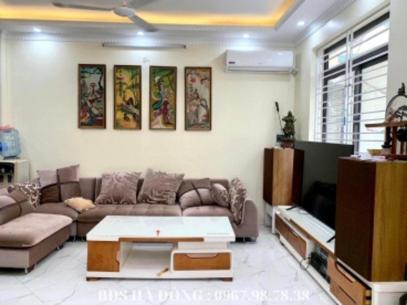 Picture of Bán nhà mặt ngõ 73 Hoàng Ngân 42m2 có nhà đẹp 5 tầng giá chỉ 5.95 tỷ.