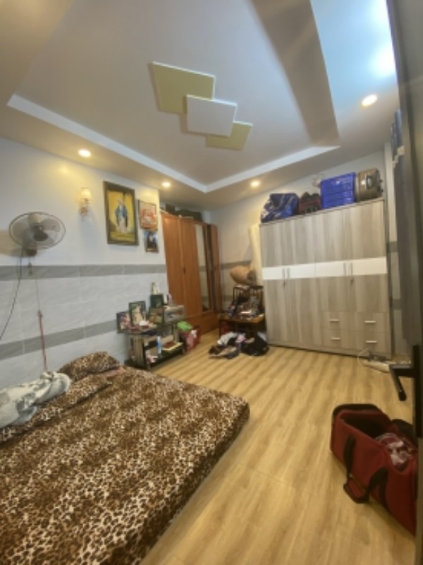 Ảnh của Giảm 700 triệu. Phú Thọ Hoà. Tân Phú. Ô tô đến tận nhà. Sổ vuông. 4 tầng BTCT. Nhỉnh 4 Tỷ.