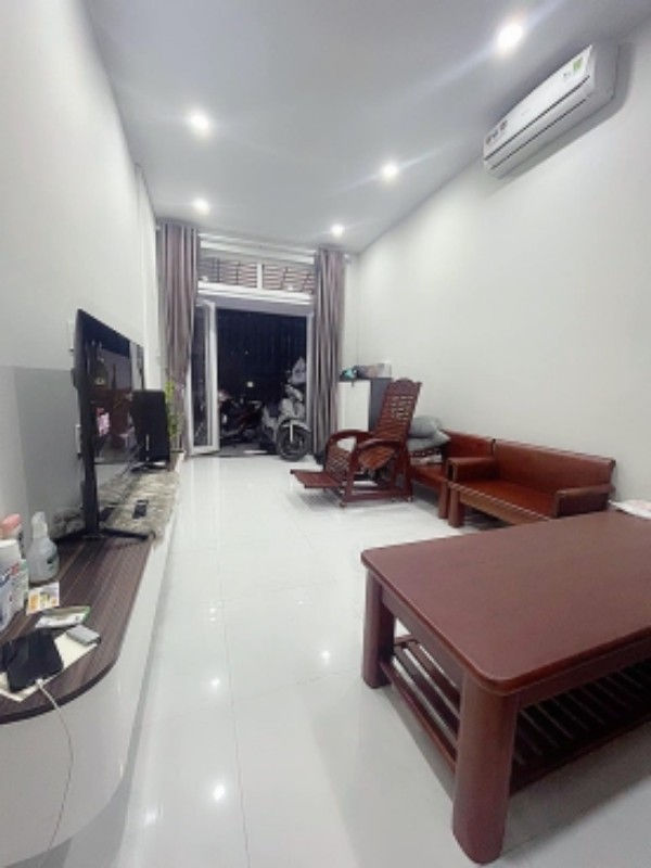 Picture of GẤP BÁN NHÀ LÊ ĐỨC THỌ - MỚI ĐẸP - 48M2 - 3 TẦNG - 3PN - TẶNG HẾT NỘI THẤT, 4 tỷ nhỉnh