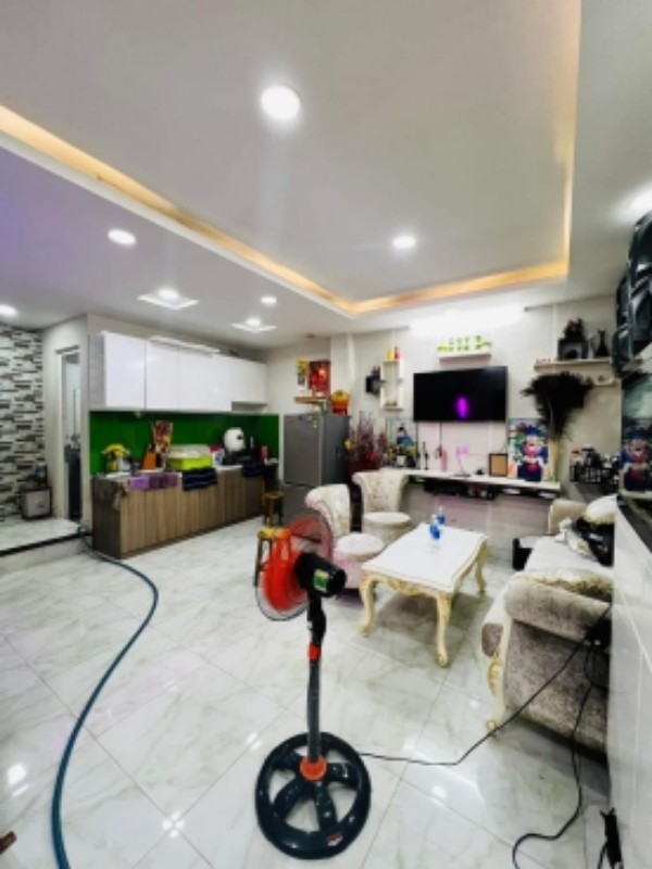 Ảnh của ⏩ RẺ NHẤT QUẬN 10 - 43M2 HẺM THÔNG - CHỈ 3,5 TỶ