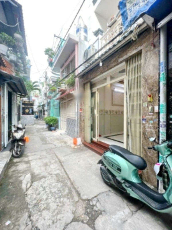 Ảnh của Bán nhà 2 lầu 4m gần mặt tiền đường Hưng Phú Phường 9 Quận 8