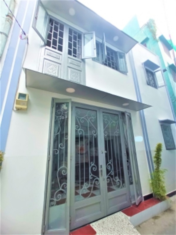 Ảnh của Nhà đẹp giá rẻ giảm 700tr còn 2,9tỷ ở đường Phan Đình Phùng phường 17 quận Phú Nhuận